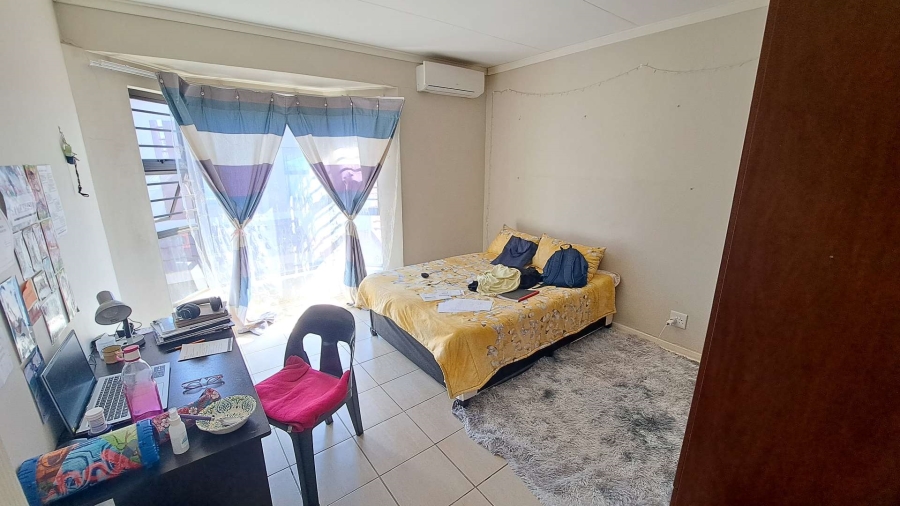 3 Bedroom Property for Sale in Universitas Free State